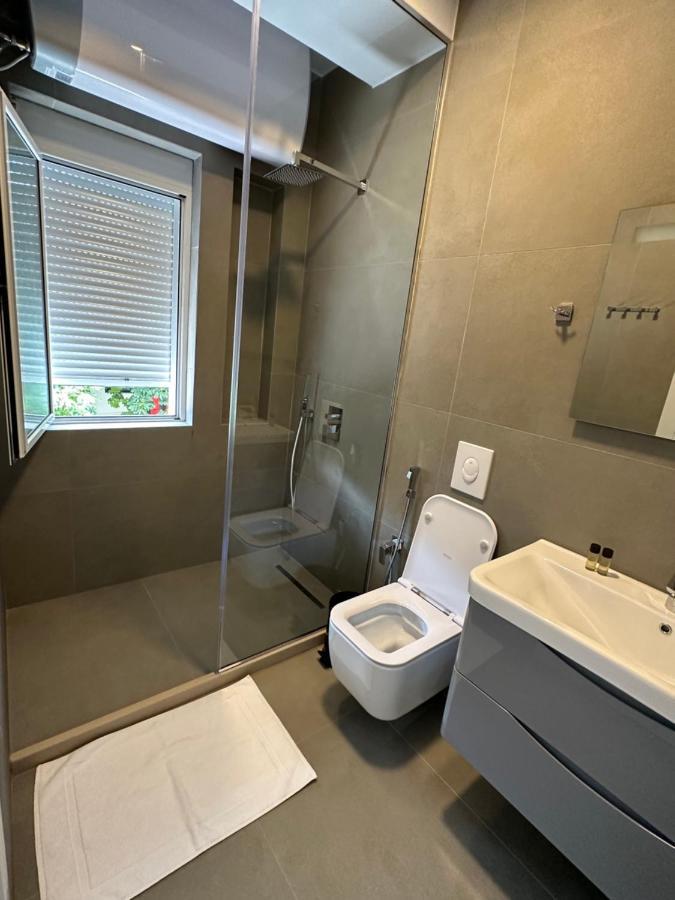 Soin Rooms Тирана Экстерьер фото
