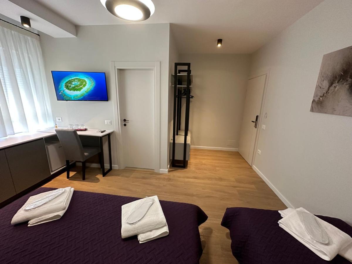 Soin Rooms Тирана Экстерьер фото