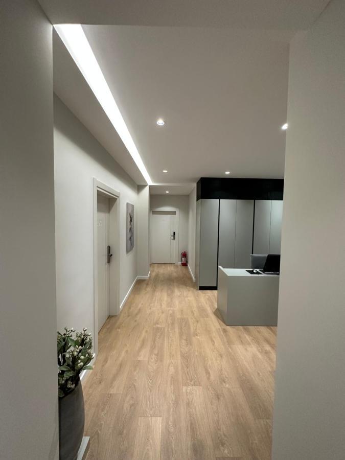 Soin Rooms Тирана Экстерьер фото