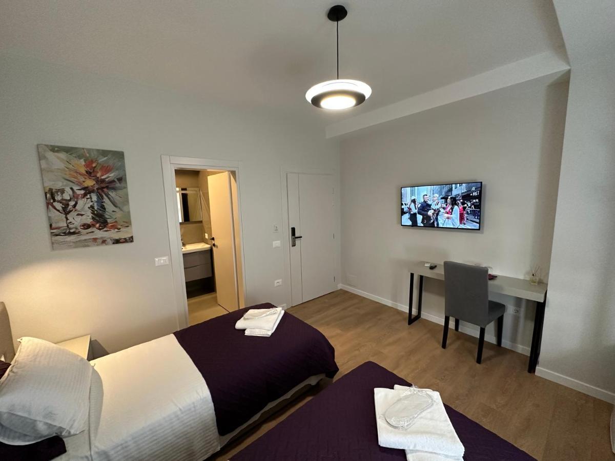 Soin Rooms Тирана Экстерьер фото