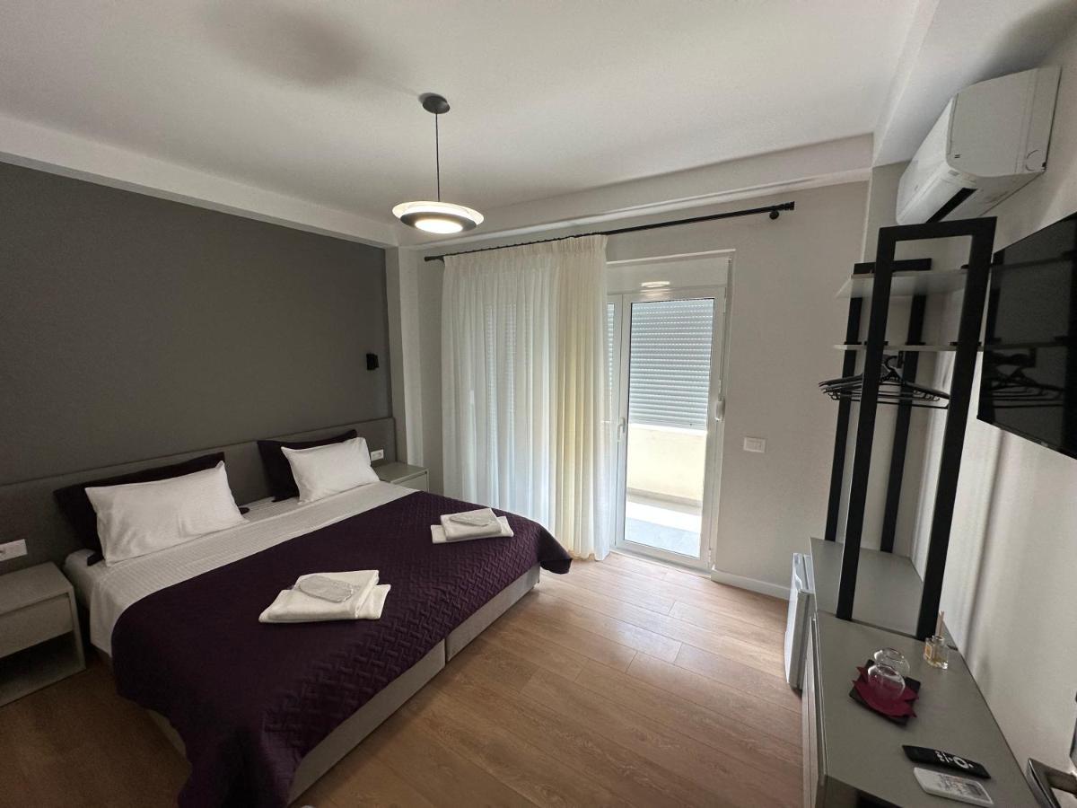 Soin Rooms Тирана Экстерьер фото