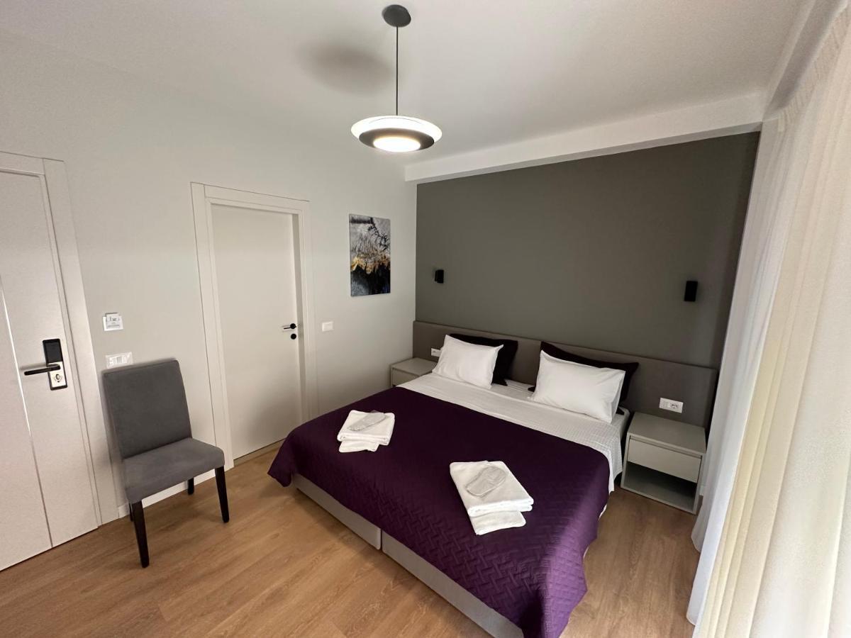 Soin Rooms Тирана Экстерьер фото
